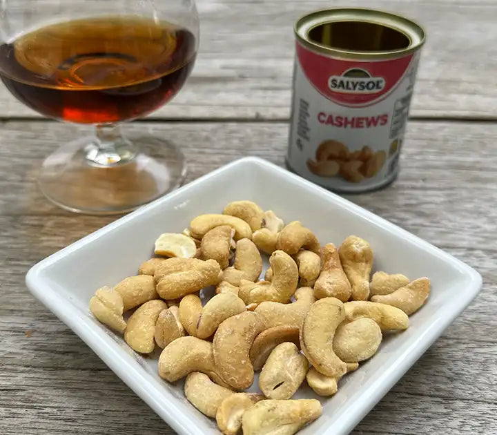 CASHEWS